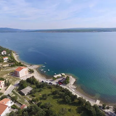 Poolincluded - Villa Apartment Dajana Apartment Maslenica