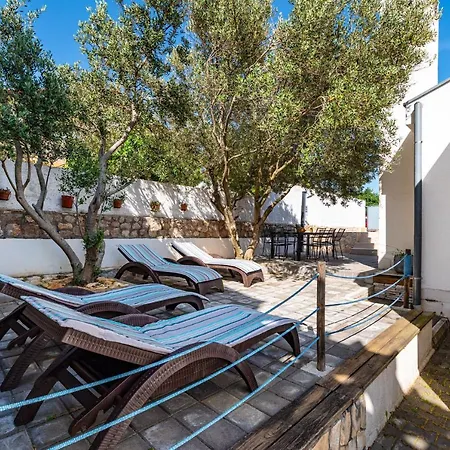 Poolincluded - Villa Apartment Dajana Apartment Maslenica