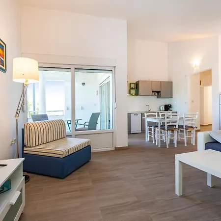 Poolincluded - Villa Apartment Dajana * Maslenica